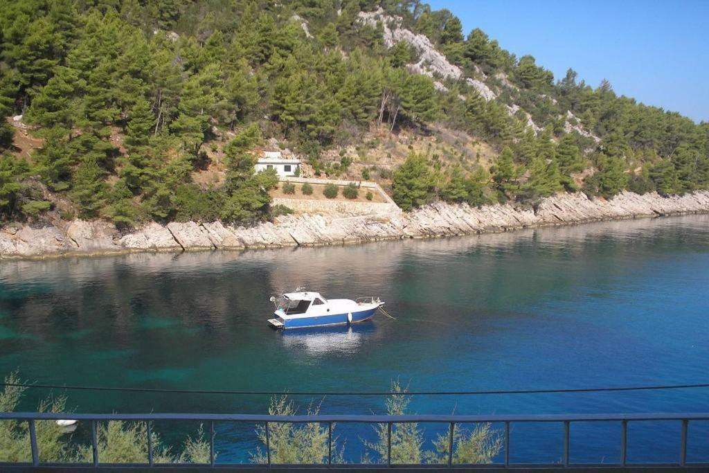 Apartments By The Sea Cove Mala Pogorila, Hvar - 8952 Bogomolje Kültér fotó